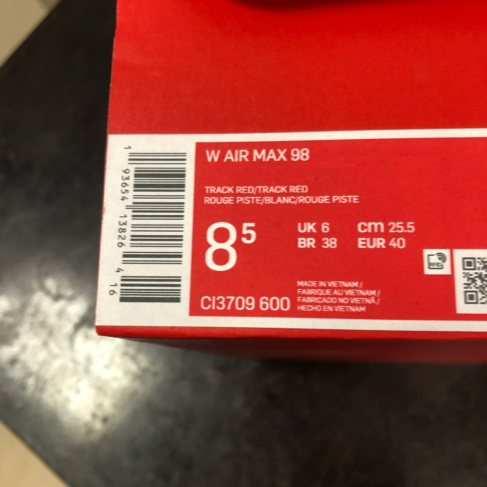 Air Max 98 women’s sz Various