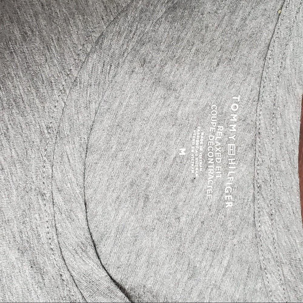 Women’s tommy shirt sz Various