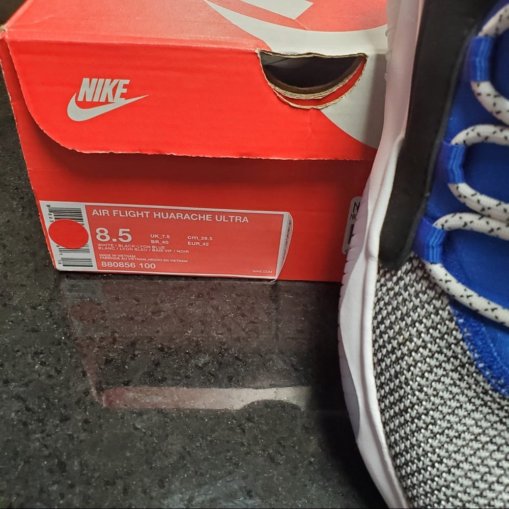 Nike Huarache fly sz Various