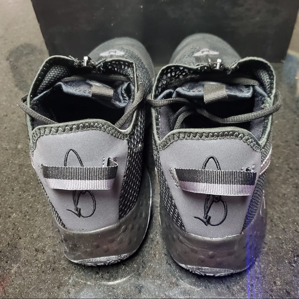 Nike PG Sz Various black