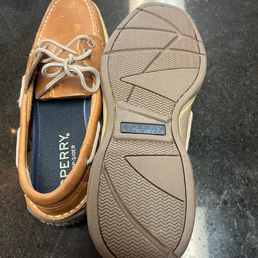 Sperry sz 9.5 classic style