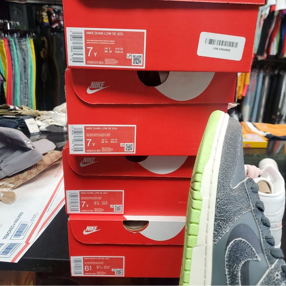 Nike holloween dunks Sz Various Gs