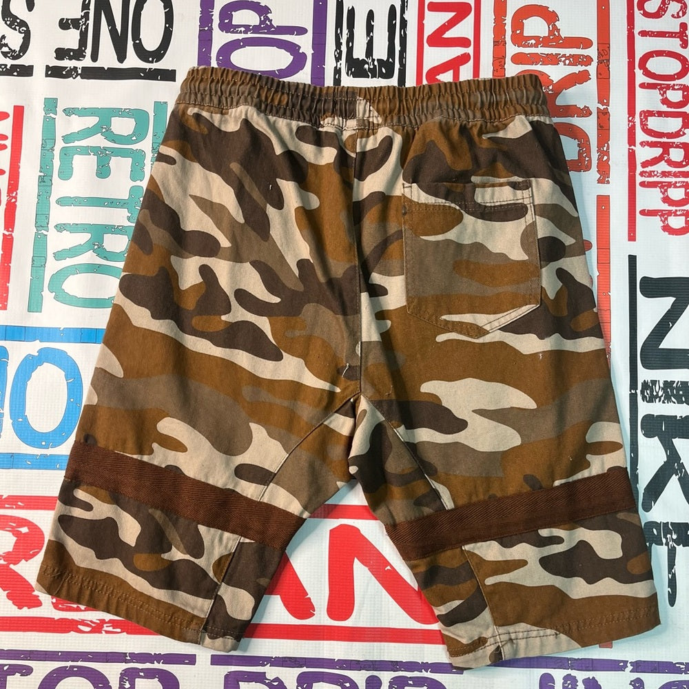 Sz small athletic cargo shorts