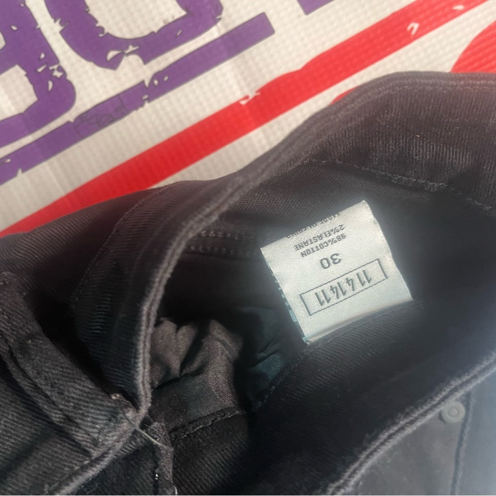 Sz Various ripped black rhyme stone jeans