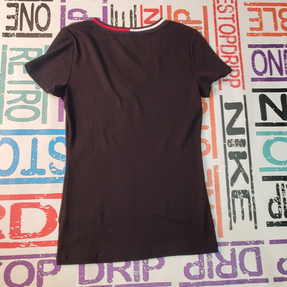 Tommy Hilfiger shirt sz small