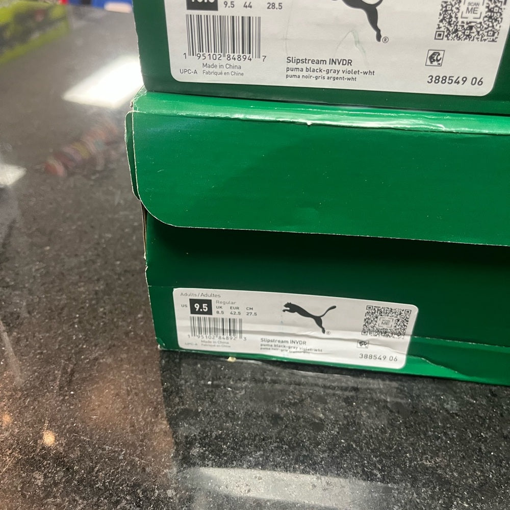 Puma lows Sz Various white & black