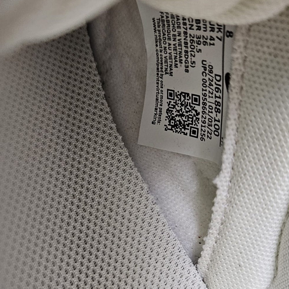 COCONUT MILK/WHITE-SAIL sz 8 dunk lows