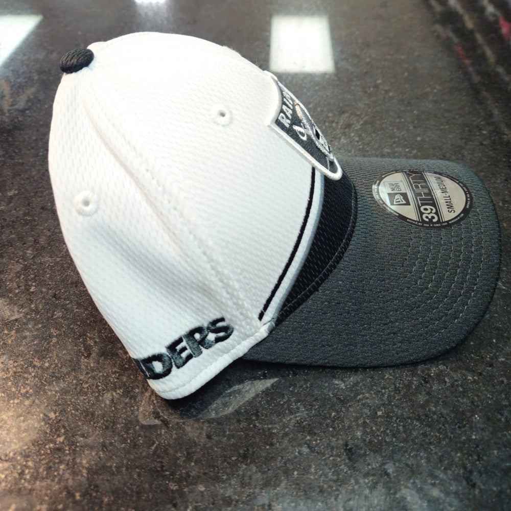 Oakland Raiders flex cap sz S/M osfm