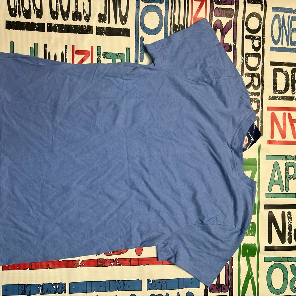 Champion woman’s tee sz medium