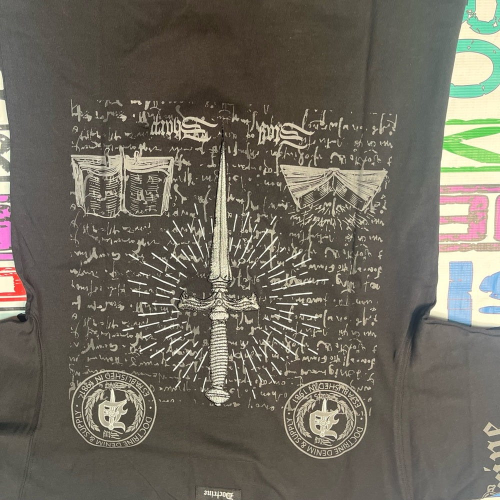 Doctrine high quality history tee Sz various