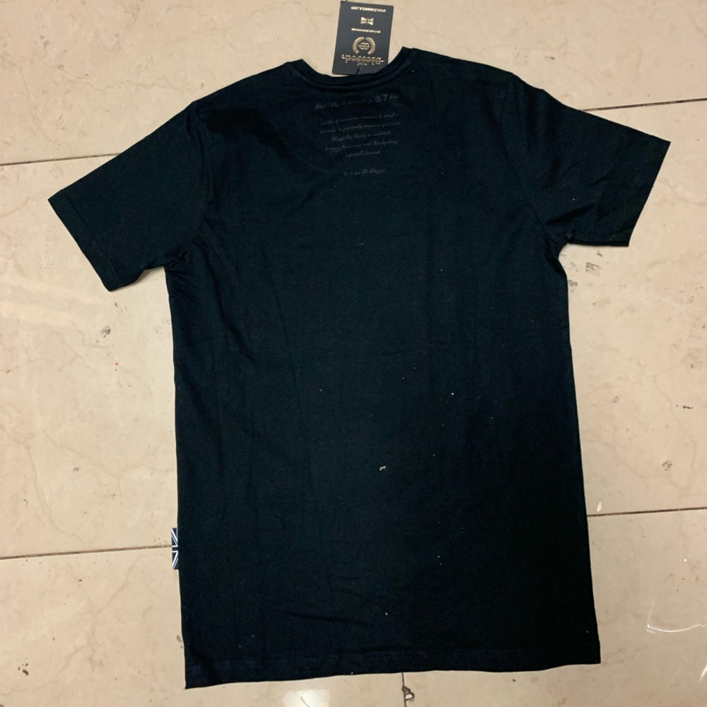 Sz medium black blessed graphic tee