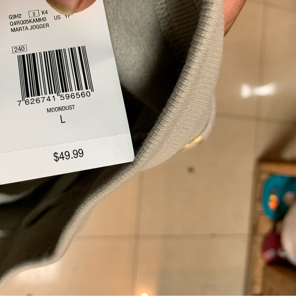 Guess Light Gray Sweatpants with Elastic Cuffs and Drawstring