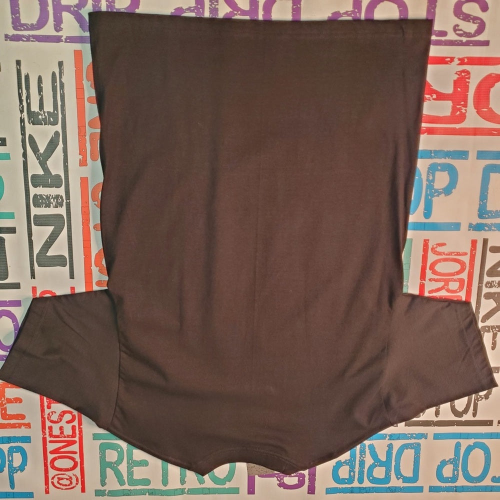 Four pockets full graphic tee sz Xl