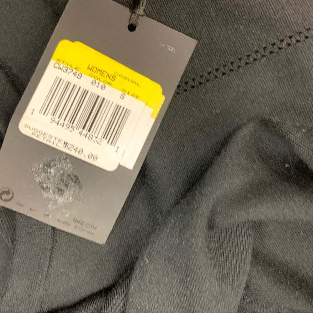 Nike ESC Short Sleeve Knit Top Women's Large CW3749-100 Made In Italy black