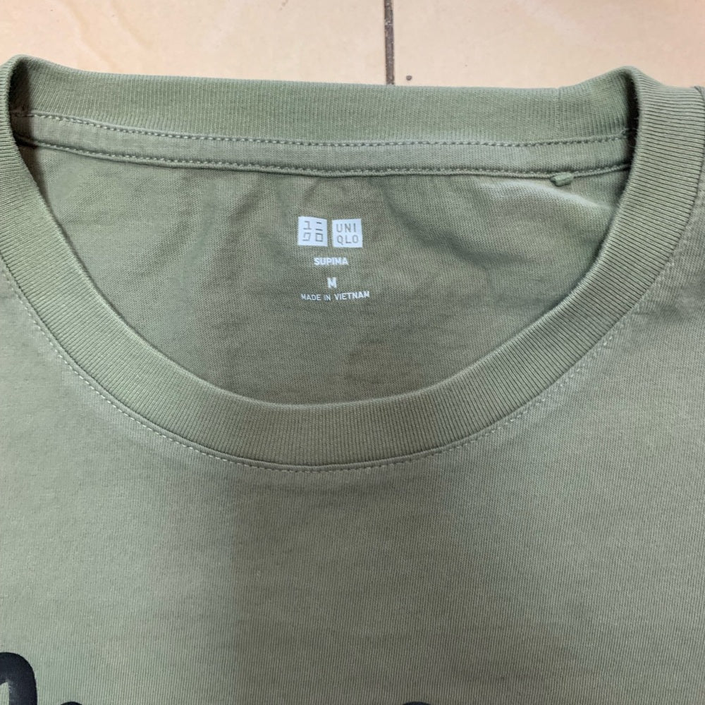 Original Green T-Shirt Sz medium