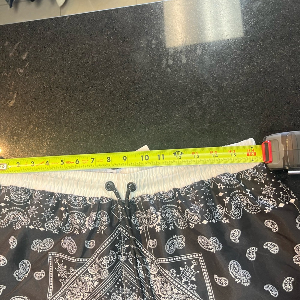 Black bandanna swim shorts Sz Various