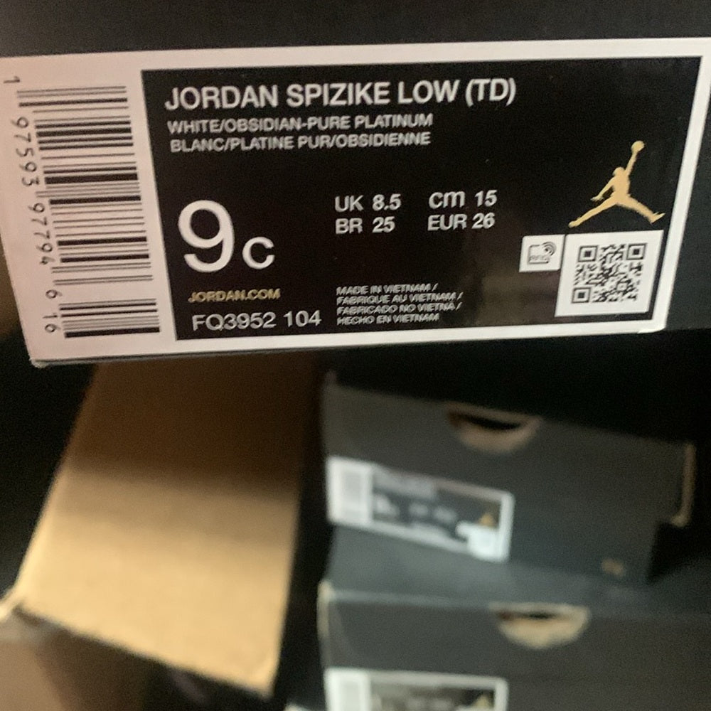 Sz 9c Jordan spizike NWB TODDLER