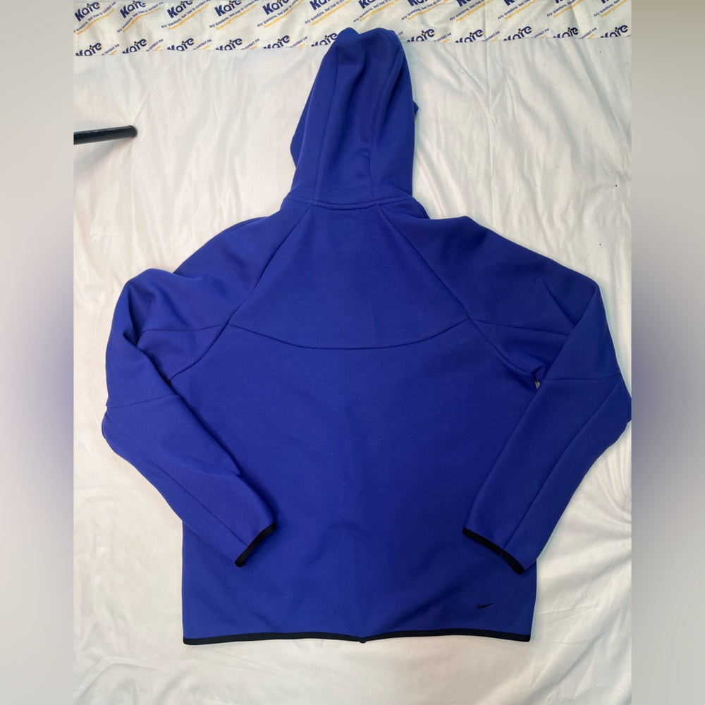 Nike Men's Royal Blue Performance Jacket