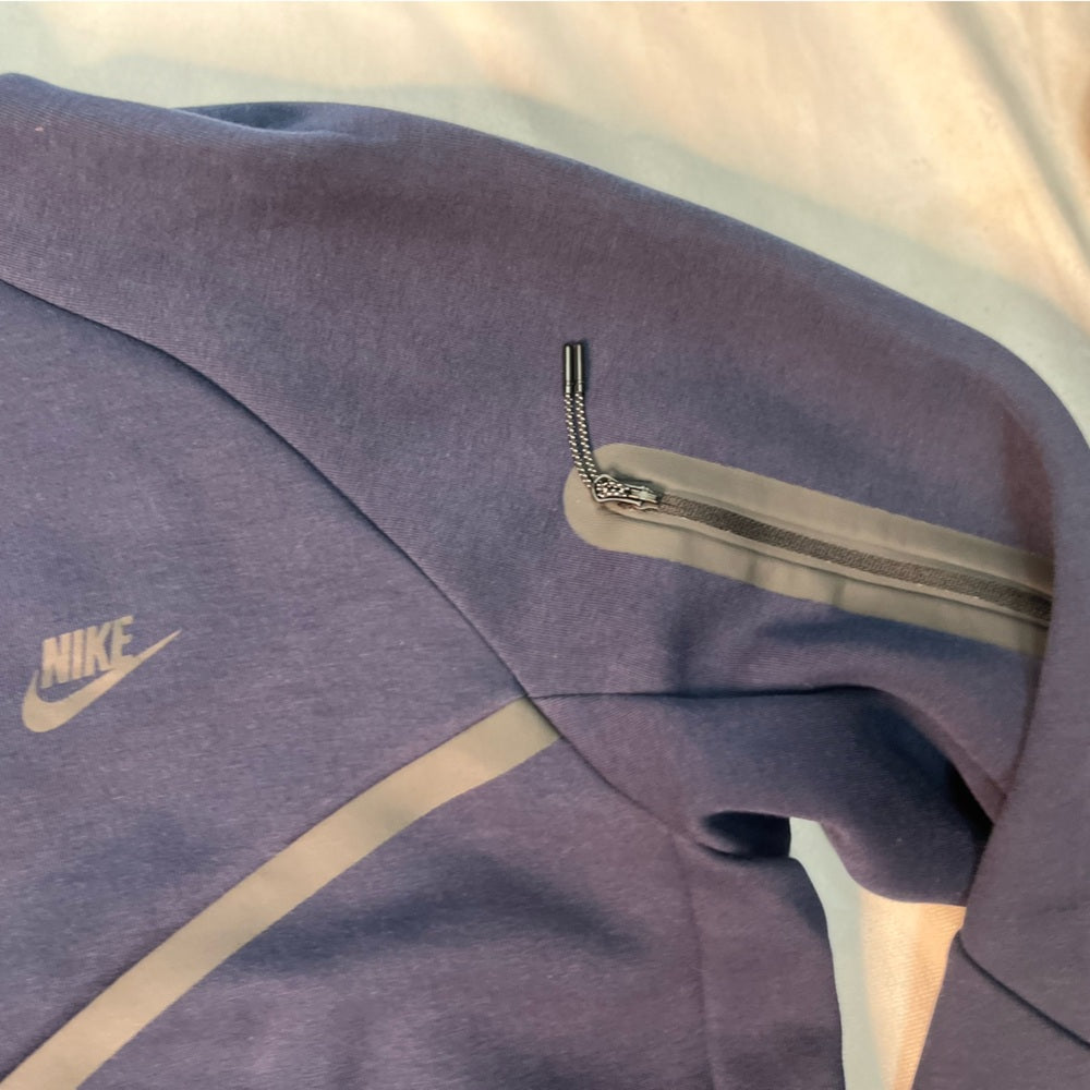 Sz Xl Nike tech blue 2 piece set