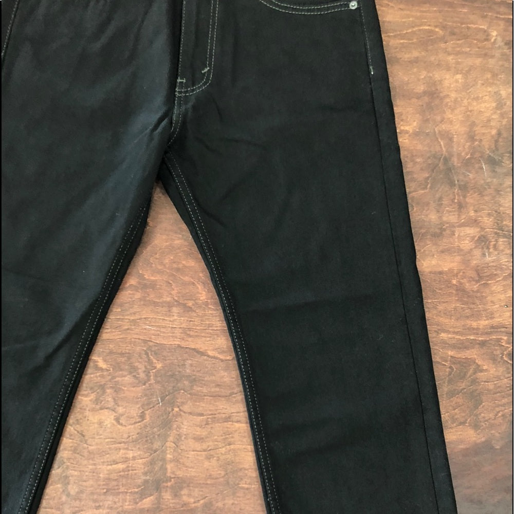 Black Levi’s regular straight leg sz Various