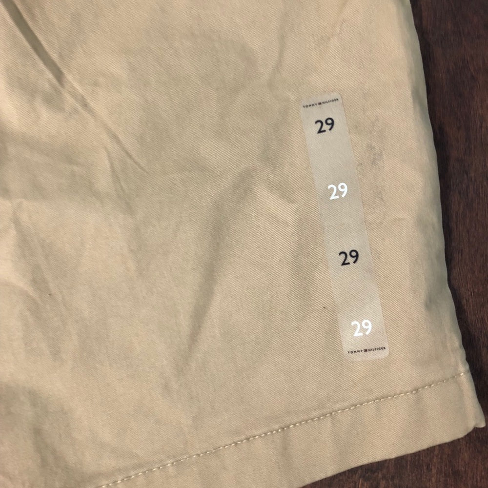 Tommy Hilfiger cargo shorts  size 29 Khaki