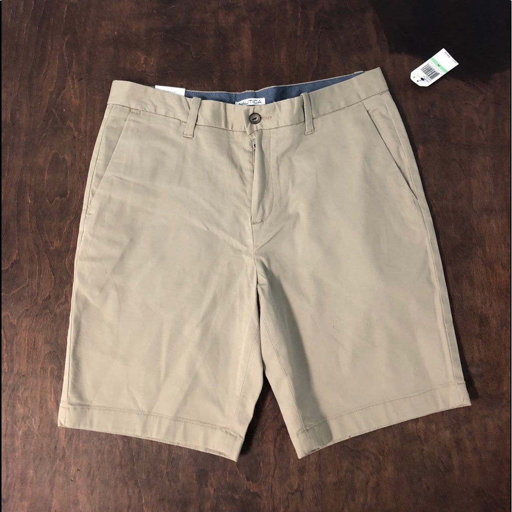 Nautica cargo shorts sz Various