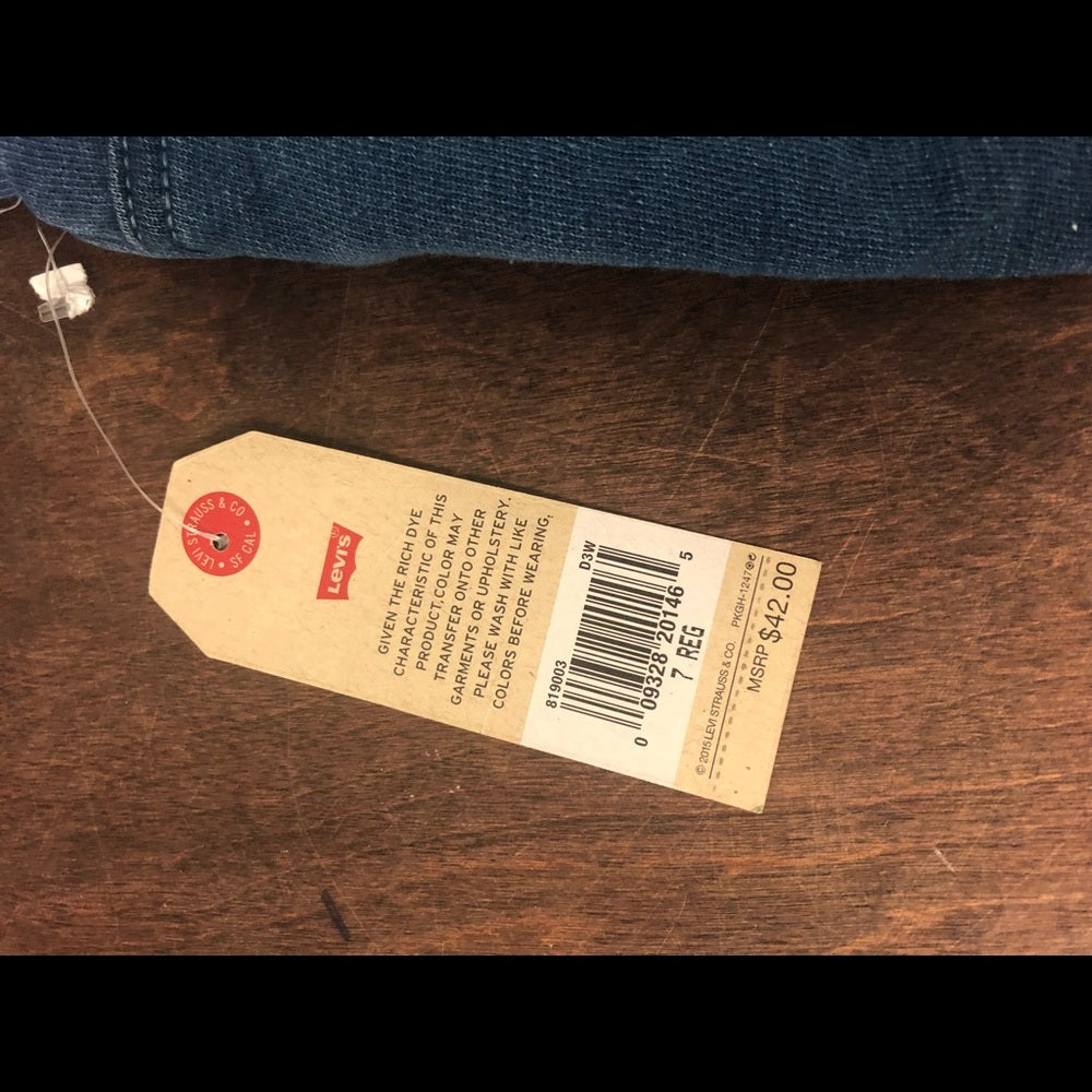 Levis Jogger sz 7 kids