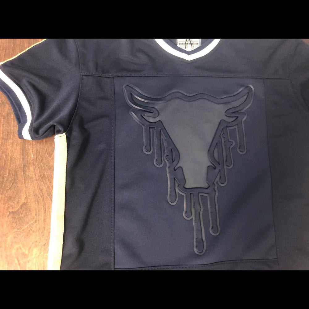 Bull Jersey Style Shirt Sz XLarge