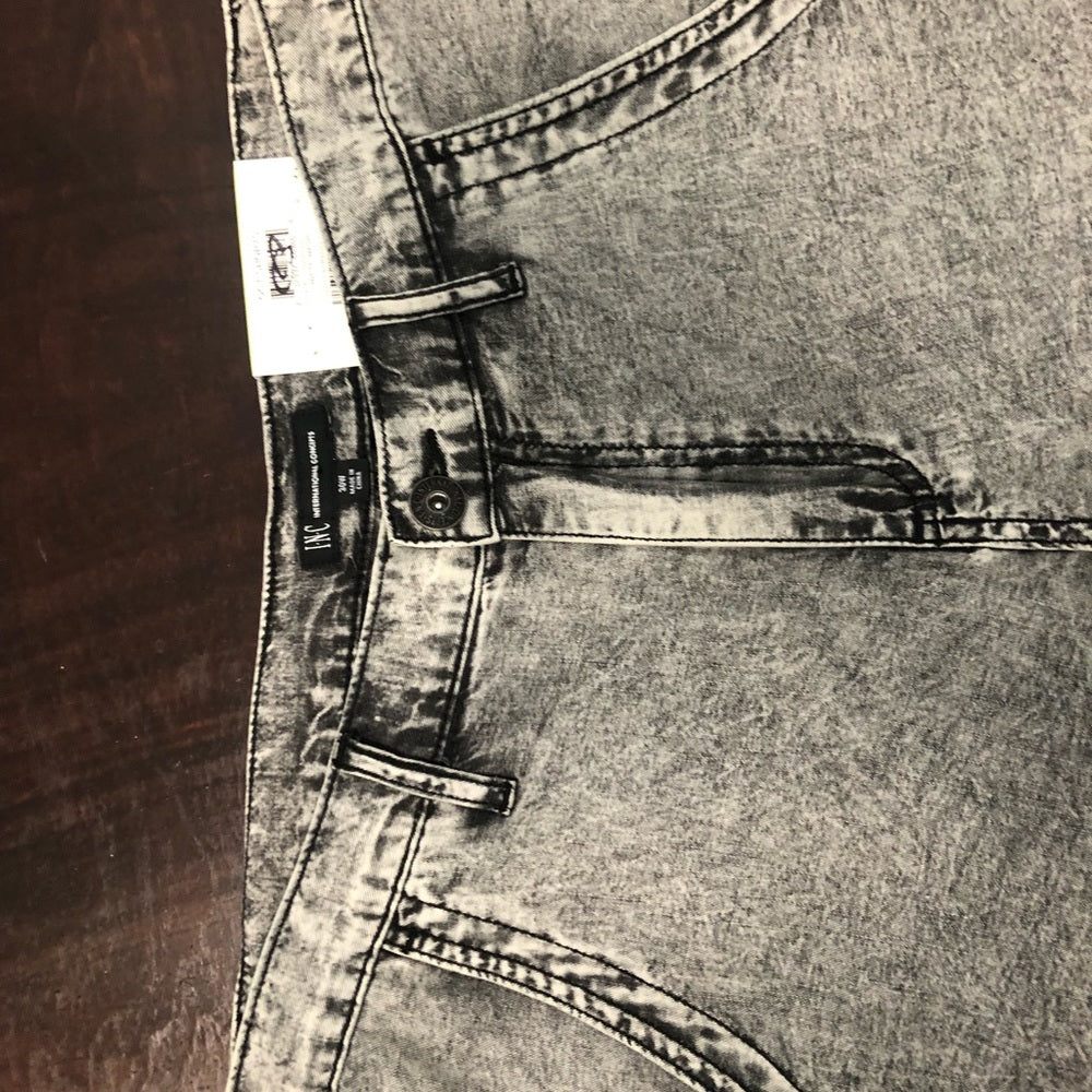 Sz 30 inc streatch shorts grey