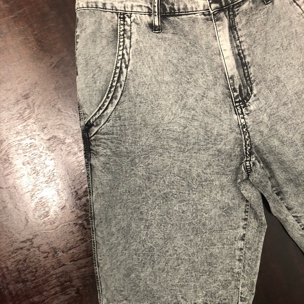 Sz 30 inc streatch shorts grey