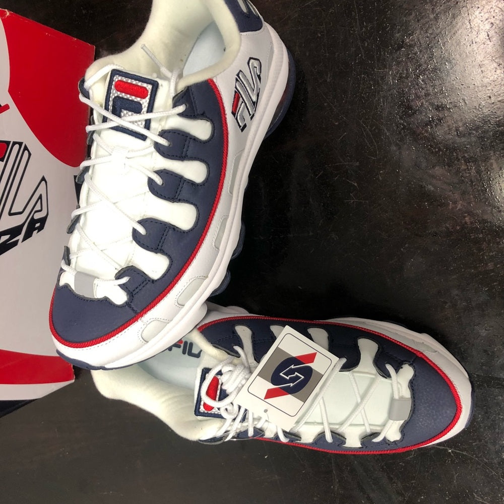 Sz Various Fila women’s NWB