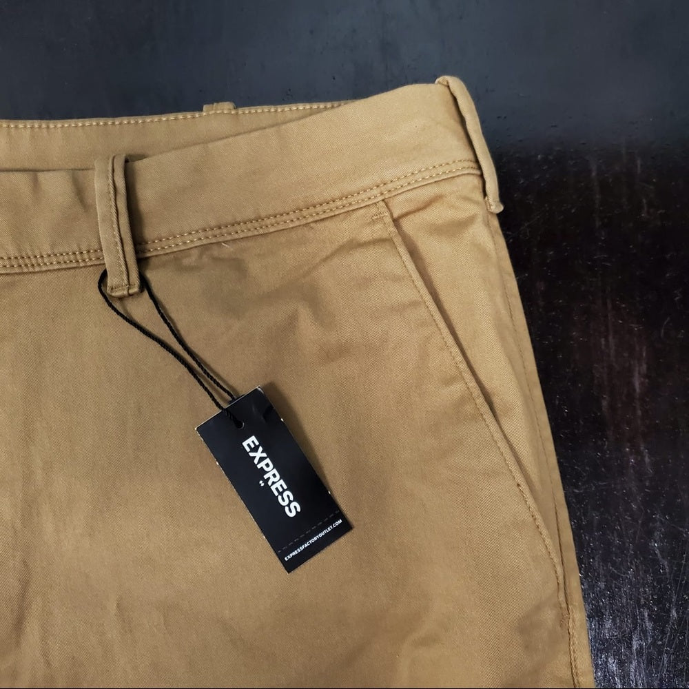 Express khaki shorts sz Various