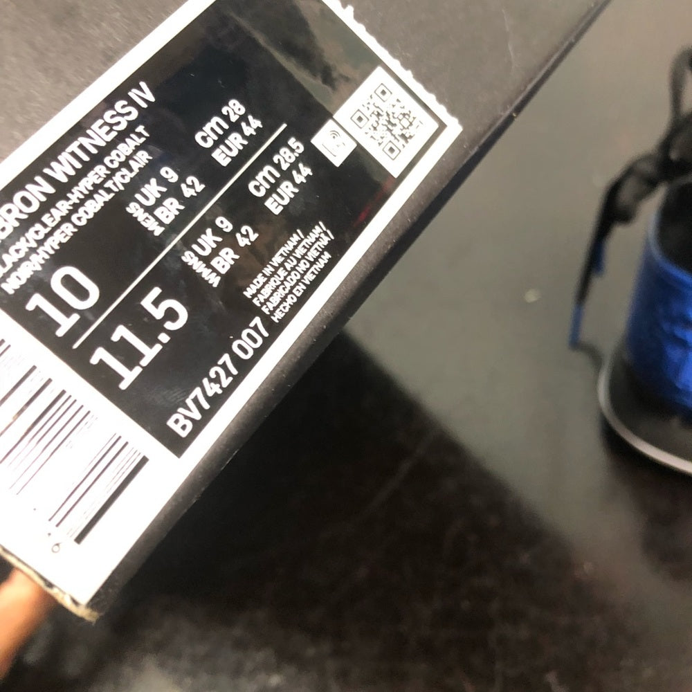 Lebron witness 4s sz 10