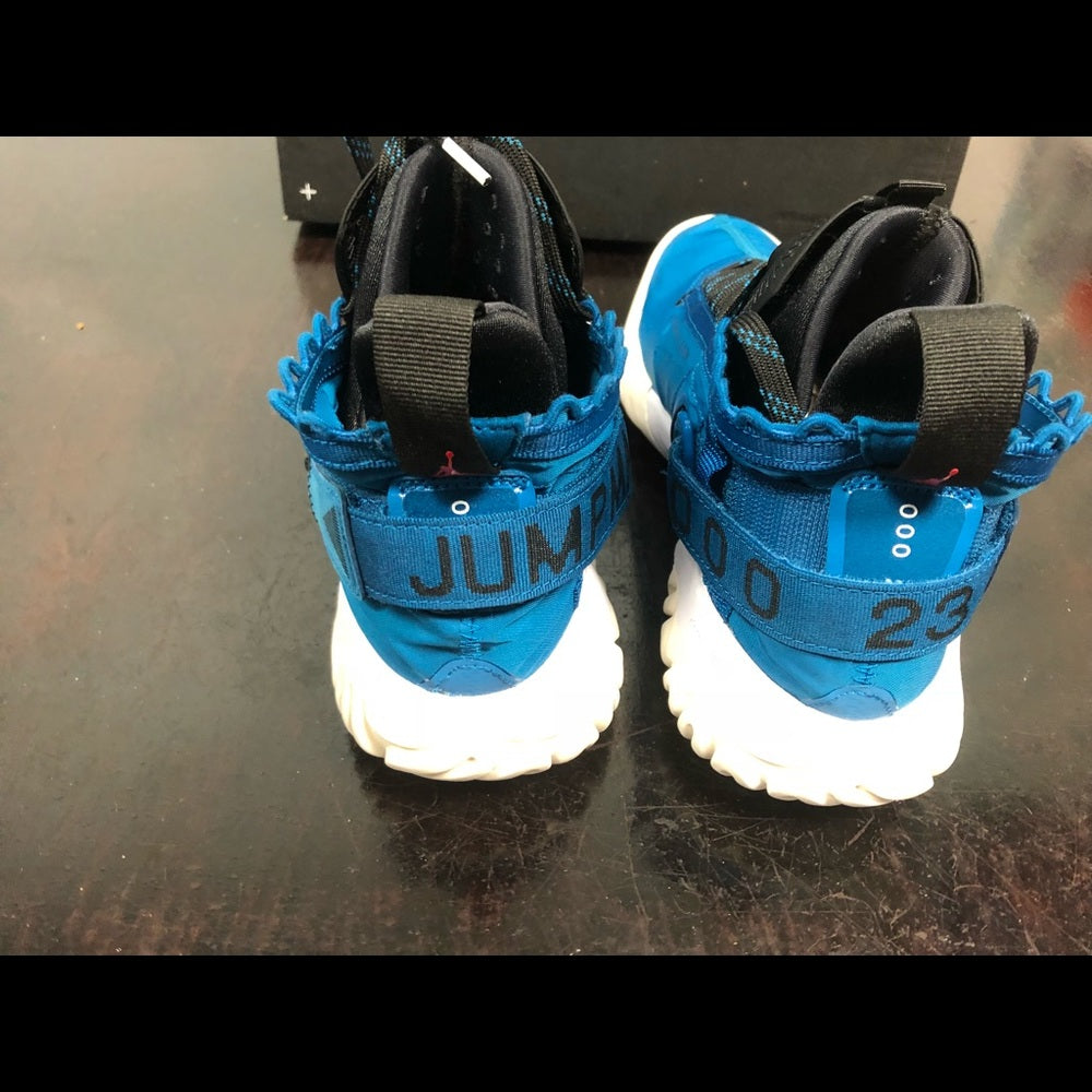 Jordan proto react sz 8