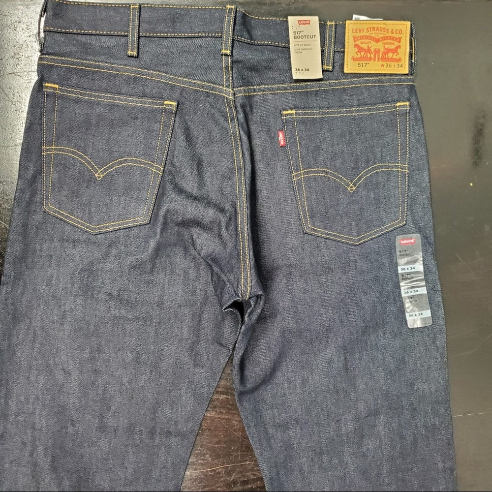 36x34 Levi’s 517 bootcut denim jeans relaxed fit