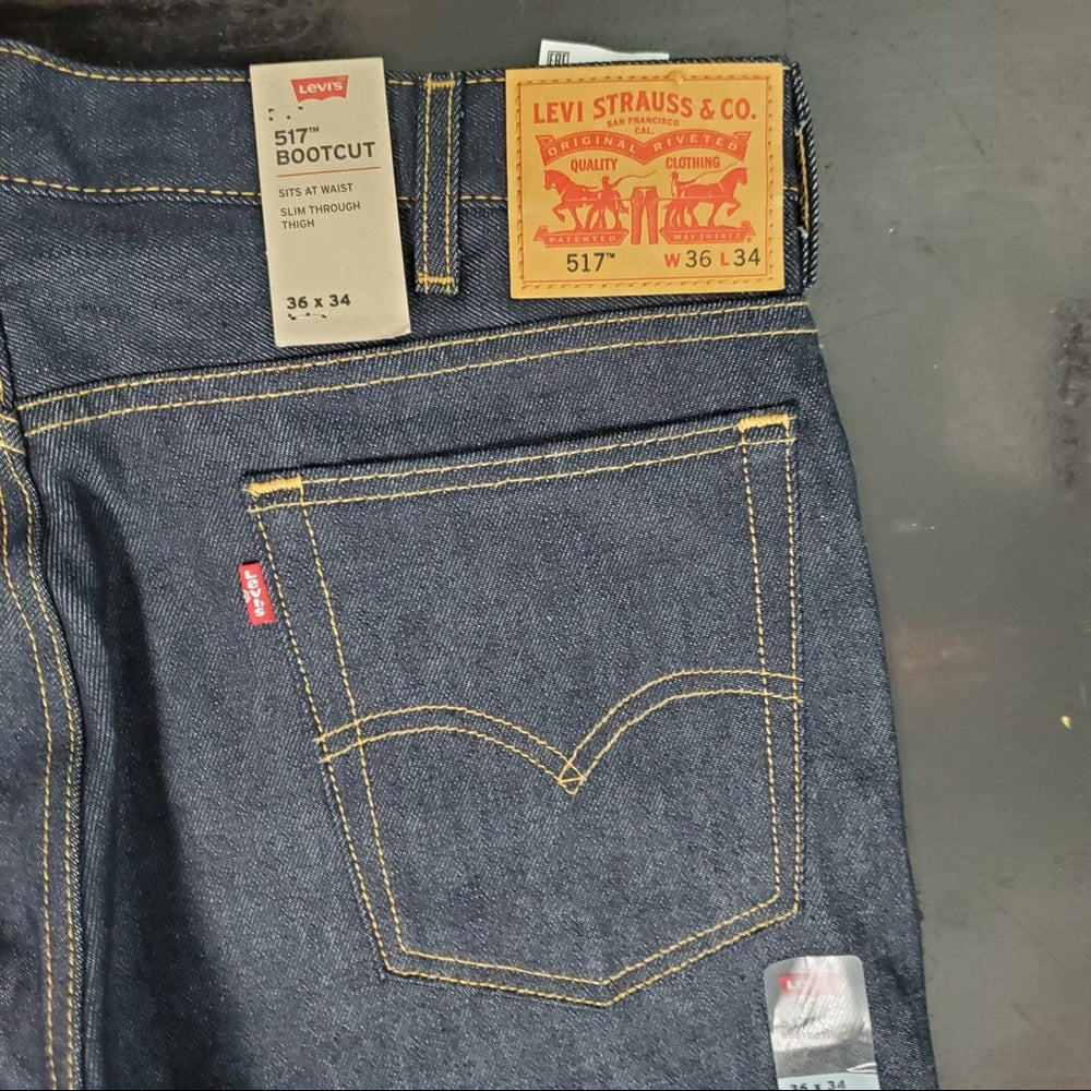 36x34 Levi’s 517 bootcut denim jeans relaxed fit