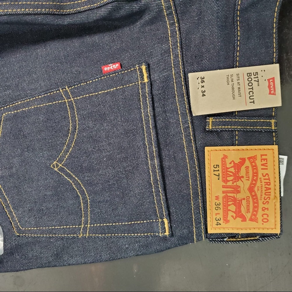 36x34 Levi’s 517 bootcut denim jeans relaxed fit