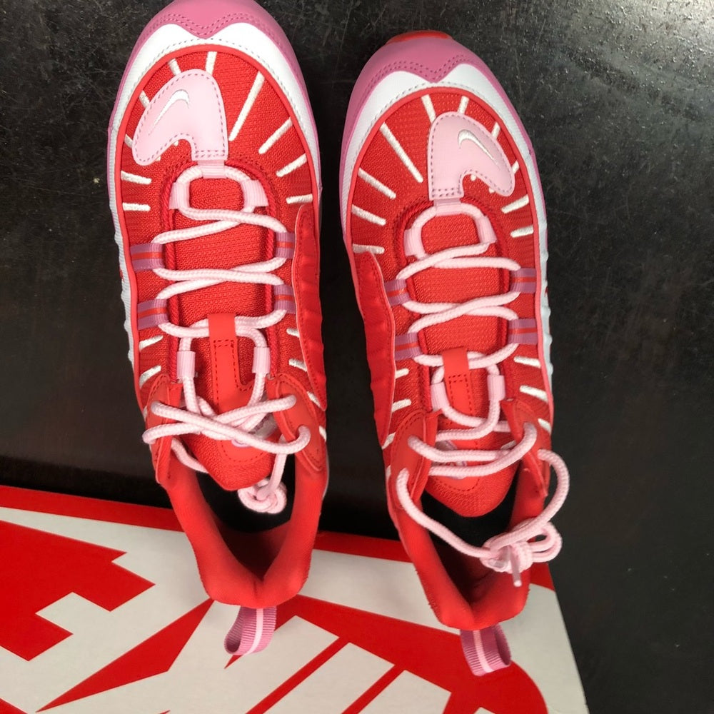Air Max 98 women’s sz Various