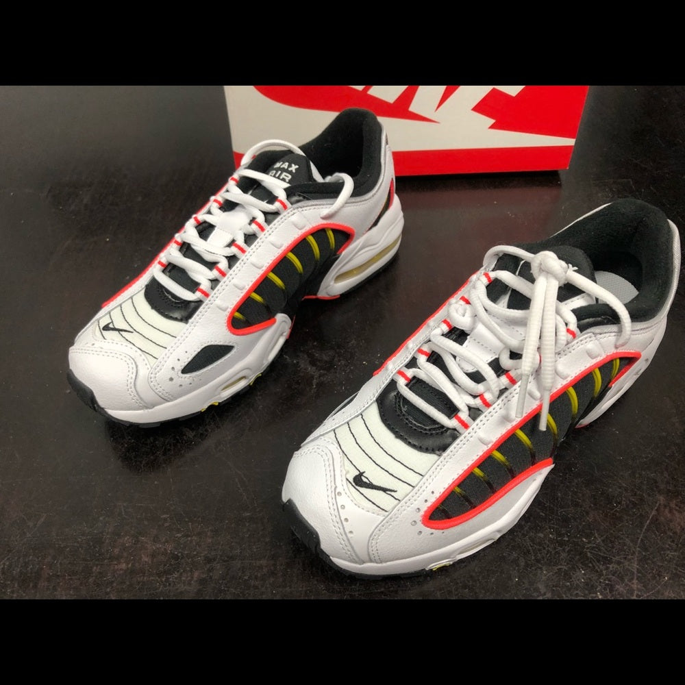 Nike tailwinds sz Various