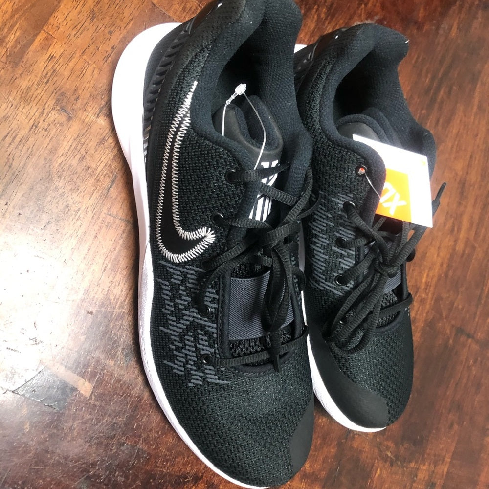 Nike kyrie fly traps sz Various