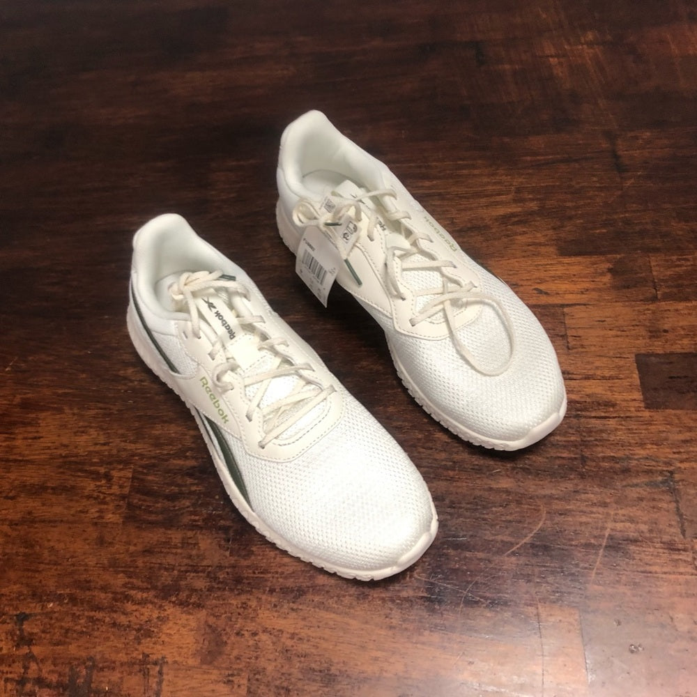 Sz 9 women’s Reebok’s