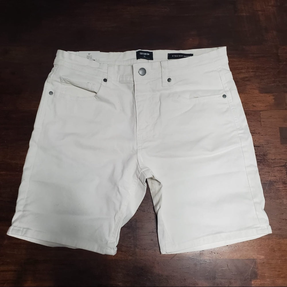 Sz Various cotton on white denim