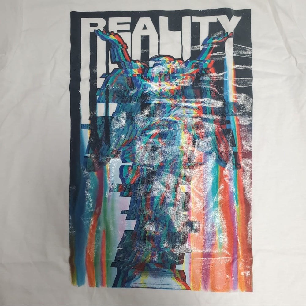 Reality Graphic tee sz Various