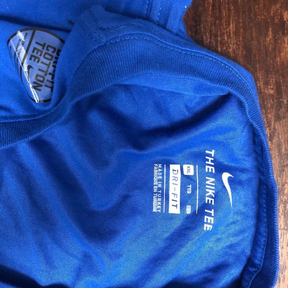 Sz 2xl Nike just do it tee