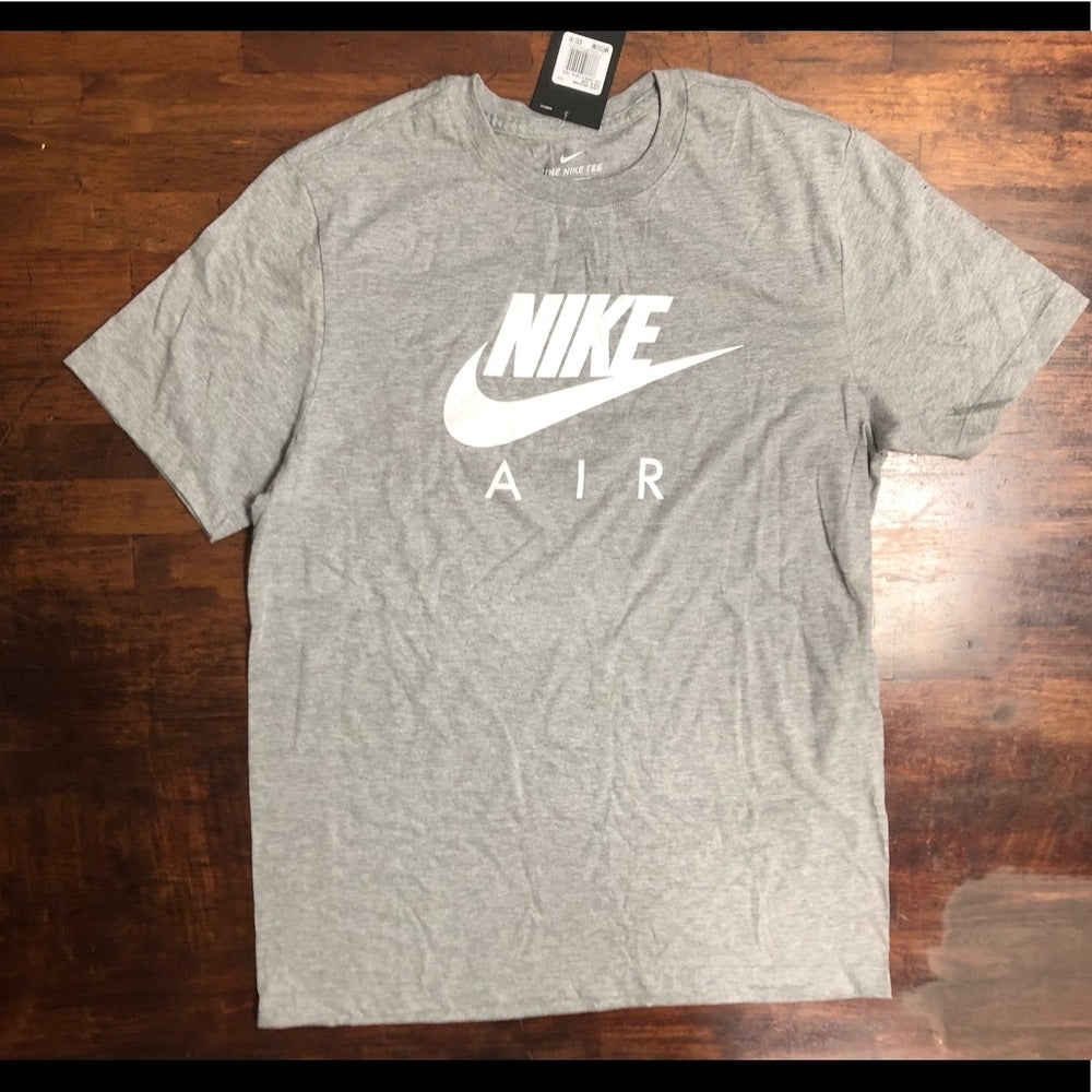 Nike air tee sz Various