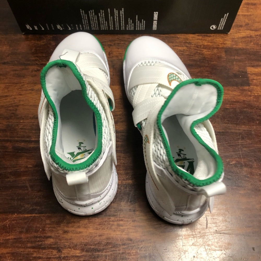 Notre Dame Lebron James soldiers Sz 8.5