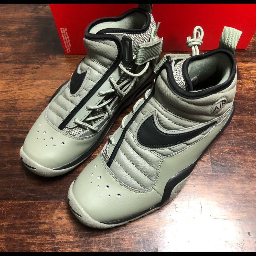 Nike air shake Sz 6.5