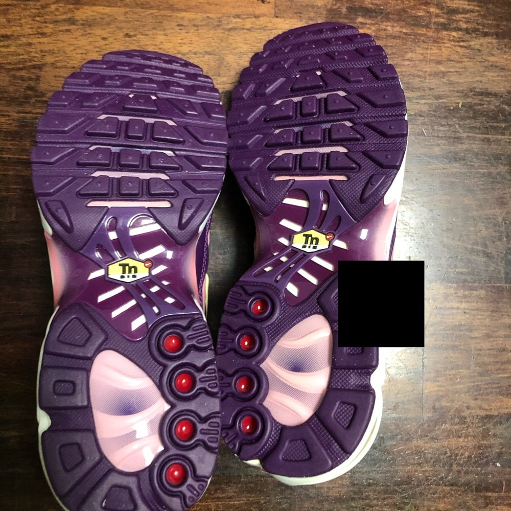 Sz 5.5 y air Max plus muti colors