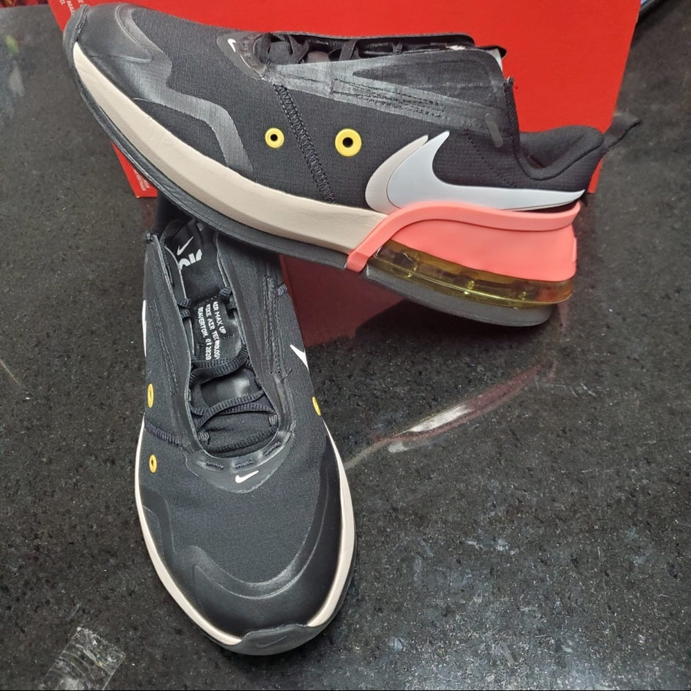 Nike air Max up Sz 10.5