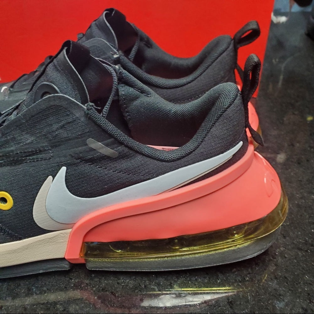 Nike air Max up Sz 10.5